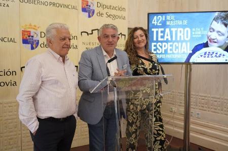 Imagen La Diputación de Segovia apoya la Real Muestra de Teatro Especial de Fuentepelayo, que va a alcanzar su cuadragésimo segunda edición...